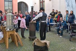 Prvorepubliková kafírna přilákala davy návštěvníků / fotogalerie / Prvorepubliková kafírna v muzeu na Staré radnici, foto: Jiří Necid