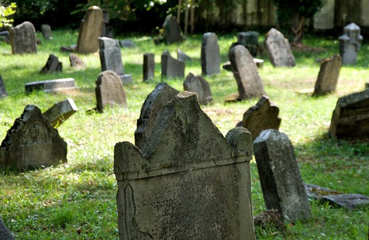 Chcete navštívit židovský hřbitov?