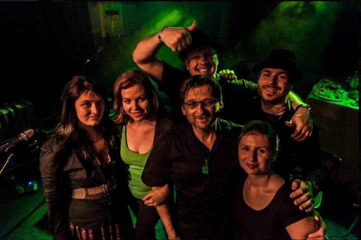 Rebelka, Tonya Graves, Tarja Tribute i novojičínští Apači